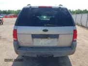 ✅ 2003 Ford Explorer XLS • VIN: 1FMZU62K83UB62366 • Lot: 42177950. Listed on IAAI with 288,243 mi. Free auction sales archive from the USA and detailed vehicle history report at DreamBid. Image 6.