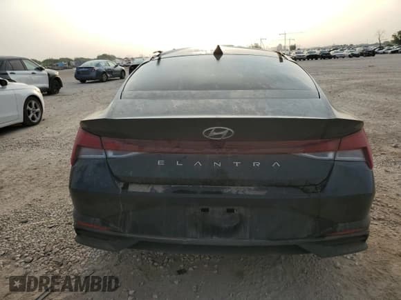 ✅ 2023 Hyundai Elantra SEL • VIN: 5NPLM4AG4PH086950 • Lot: 53751925. Listed on Copart with 62,111 mi. Free auction sales archive from the USA and detailed vehicle history report at DreamBid. Image 6.