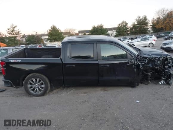 ✅ 2021 Chevrolet Silverado 1500 RST • VIN: 1GCUYEET3MZ133329 • Лот: 43637327. Опубликован ранее на IAAI с пробегом 128 498 миль. Бесплатный доступ к архиву аукционных продаж из США и подробный отчёт об истории автомобиля на DreamBid. Изображение 13.