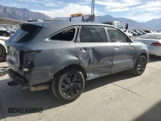 ✅ 2022 Kia Sorento X-Line S • VIN: 5XYRLDLC9NG127391 • Лот: 91025775. Опубликован ранее на Copart с пробегом 75 520 миль. Бесплатный доступ к архиву аукционных продаж из США и подробный отчёт об истории автомобиля на DreamBid. Изображение 3.