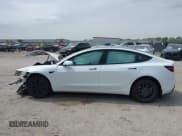 ✅ 2024 Tesla Model 3 • VIN: 5YJ3E1EAXRF853350 • Lot: 41946954. Wystawiony na IAAI z przebiegiem Nie podano. Bezpłatny archiwum sprzedaży aukcyjnych z USA i szczegółowy raport historii pojazdu na DreamBid. Zdjęcie 14.