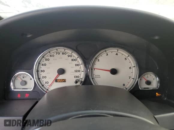 2007 Saturn VUE V6 z VIN 5GZCZ534X7S865182, wystawiony jako Copart lot #43450535 z przebiegiem 195 547 mil mil oraz Czysty tytuł • Clean title. Historia ofert i sprzedaży dostępna na DreamBid. Obrazek 9.