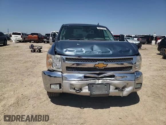 ✅ 2012 Chevrolet Silverado 1500 LT • VIN: 1GCRKSE21CZ110854 • Лот: 53471205. Опубликован ранее на Copart с пробегом 130 922 миль. Бесплатный доступ к архиву аукционных продаж из США и подробный отчёт об истории автомобиля на DreamBid. Изображение 11.