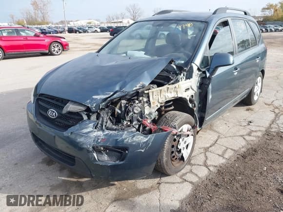 ✅ 2009 Kia Rondo LX • VIN: KNAFG528897246690 • Lot: 43671748. Listed on IAAI with 188,038 mi. Free auction sales archive from the USA and detailed vehicle history report at DreamBid. Image 6.