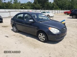 ✅ 2009 Hyundai Accent Auto GLS • VIN: KMHCN46C79U334650 • Лот: 67006405. Опубликован ранее на Copart с пробегом 63 240 миль. Бесплатный доступ к архиву аукционных продаж из США и подробный отчёт об истории автомобиля на DreamBid. Изображение 4.