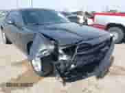 2014 Dodge Challenger SXT 100th Anniversary z VIN 2C3CDYAGXEH298415, wystawiony jako IAAI lot #42133602 z przebiegiem 126 523 mil mil oraz . Historia ofert i sprzedaży dostępna na DreamBid. Obrazek 6.