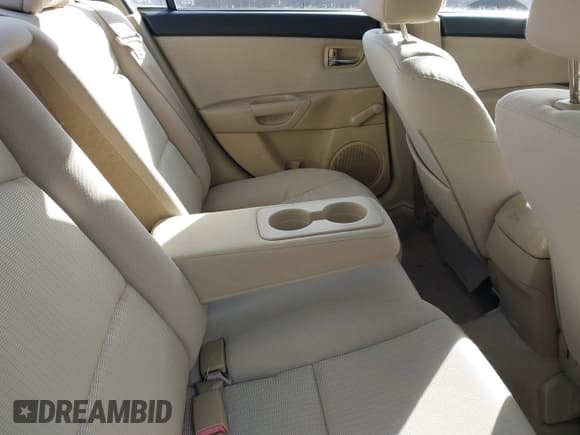 ✅ 2008 Mazda 3 i Touring • VIN: JM1BK32G081154423 • Lot: 43811570. Wystawiony na IAAI z przebiegiem 195 525 mil. Bezpłatny archiwum sprzedaży aukcyjnych z USA i szczegółowy raport historii pojazdu na DreamBid. Zdjęcie 8.