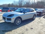 ✅ 2024 Porsche Cayenne • VIN: WP1AA2AYXRDA01534 • Лот: 41305797. Опубликован ранее на IAAI с пробегом 12 848 миль. Бесплатный доступ к архиву аукционных продаж из США и подробный отчёт об истории автомобиля на DreamBid. Изображение 2.