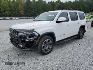 ✅ 2022 Jeep Wagoneer Series I • VIN: 1C4SJUAT8NS228393 • Lot: 71098654. Listed on Copart with 39,524 mi. Free auction sales archive from the USA and detailed vehicle history report at DreamBid. Image 1.