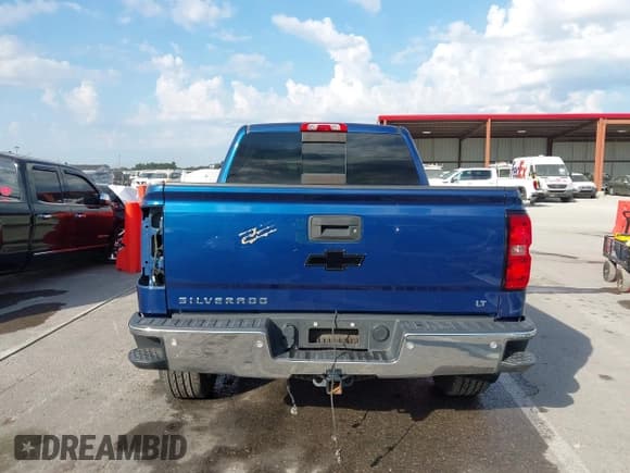 ✅ 2015 Chevrolet Silverado 1500 LT • VIN: 3GCUKREC8FG506988 • Lot: 43334348. Listed on IAAI with 143,636 mi. Free auction sales archive from the USA and detailed vehicle history report at DreamBid. Image 17.