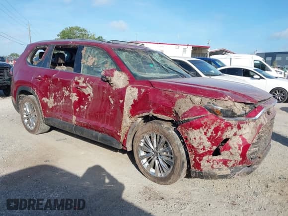 ✅ 2024 Toyota Highlander XLE • VIN: 5TDAAAB54RS039247 • Лот: 43371439. Опубликован ранее на IAAI с пробегом Не указан. Бесплатный доступ к архиву аукционных продаж из США и подробный отчёт об истории автомобиля на DreamBid. Изображение 1.