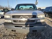 ✅ 2005 Chevrolet Silverado 1500 Z71 • VIN: 1GCEK14T25Z298323 • Лот: 49323085. Опубликован ранее на Copart с пробегом 243 365 миль. Бесплатный доступ к архиву аукционных продаж из США и подробный отчёт об истории автомобиля на DreamBid. Изображение 5.