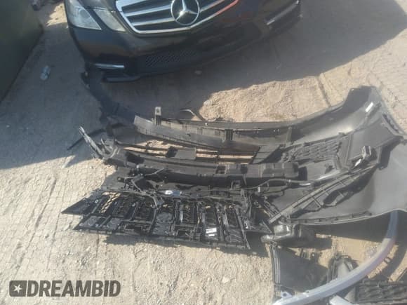 ✅ 2023 Kia Carnival EX • VIN: KNDNC5H36P6295153 • Lot: 40647122. Wystawiony na IAAI z przebiegiem 10 752 mil. Bezpłatny archiwum sprzedaży aukcyjnych z USA i szczegółowy raport historii pojazdu na DreamBid. Zdjęcie 18.