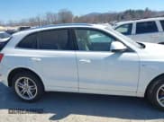 ✅ 2014 Audi Q5 Premium Plus • VIN: WA1DGAFP9EA069322 • Lot: 41667905. Listed on IAAI with 110,743 mi. Free auction sales archive from the USA and detailed vehicle history report at DreamBid. Image 13.