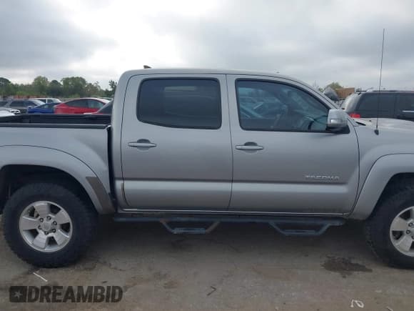 ✅ 2014 Toyota Tacoma PreRunner • VIN: 3TMJU4GN5EM164804 • Лот: 43757253. Опубликован ранее на IAAI с пробегом 166 764 миль. Бесплатный доступ к архиву аукционных продаж из США и подробный отчёт об истории автомобиля на DreamBid. Изображение 13.