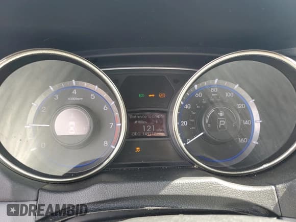 ✅ 2012 Hyundai Sonata Limited • VIN: 5NPEC4ACXCH500400 • Lot: 74188214. Listed on Copart with 149,117 mi. Free auction sales archive from the USA and detailed vehicle history report at DreamBid. Image 9.