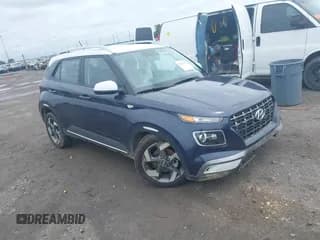 ✅ 2024 Hyundai Venue SEL • VIN: KMHRC8A32RU298638 • Lot: 39283776. Listed on IAAI with 1,370 mi. Free auction sales archive from the USA and detailed vehicle history report at DreamBid. Image 1.