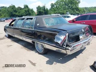 ✅ 1996 Cadillac Fleetwood • VIN: 1G6DW52P7TR709874 • Лот: 42841821. Опубликован ранее на IAAI с пробегом Не указан. Бесплатный доступ к архиву аукционных продаж из США и подробный отчёт об истории автомобиля на DreamBid. Изображение 3.