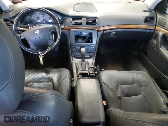 ✅ 2005 Volvo S80 • VIN: YV1TH592X51397154 • Лот: 53423135. Опубликован ранее на Copart с пробегом Не указан. Бесплатный доступ к архиву аукционных продаж из США и подробный отчёт об истории автомобиля на DreamBid. Изображение 8.