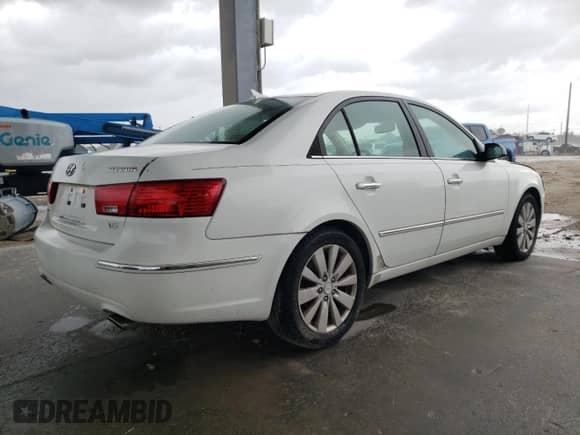 2009 Hyundai Sonata Limited with VIN 5NPEU46F89H439511, listed as a Copart auction lot 72986684 with 154,967 mi miles and Salvage title. Bid and sale history available at DreamBid. Image 3.