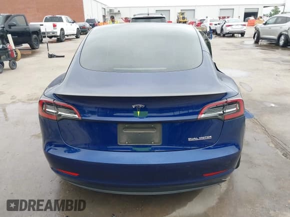 ✅ 2023 Tesla Model 3 Performance • VIN: 5YJ3E1ECXPF551538 • Lot: 42157417. Wystawiony na IAAI z przebiegiem 26 511 mil. Bezpłatny archiwum sprzedaży aukcyjnych z USA i szczegółowy raport historii pojazdu na DreamBid. Zdjęcie 15.