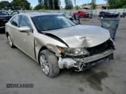 ✅ 2015 Lexus ES 330 • VIN: JTHBK1GG6F2207855 • Лот: 85396815. Опубликован ранее на Copart с пробегом 67 946 миль. Бесплатный доступ к архиву аукционных продаж из США и подробный отчёт об истории автомобиля на DreamBid. Изображение 13.