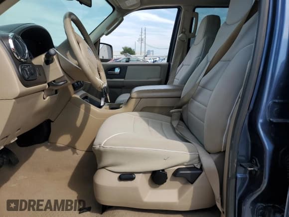 ✅ 2006 Ford Expedition Special Service • VIN: 1FMPU155X6LA29599 • Лот: 81139185. Опубликован ранее на Copart с пробегом 209 738 миль. Бесплатный доступ к архиву аукционных продаж из США и подробный отчёт об истории автомобиля на DreamBid. Изображение 7.