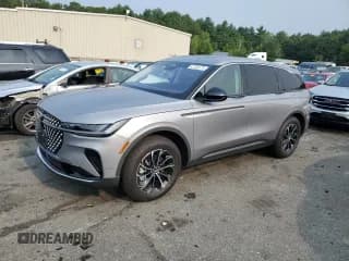 ✅ 2024 Lincoln Nautilus Premiere • VIN: 5LMPJ8J48RJ873734 • Lot: 67728175. Wystawiony na Copart z przebiegiem 9 652 mil. Bezpłatny archiwum sprzedaży aukcyjnych z USA i szczegółowy raport historii pojazdu na DreamBid. Zdjęcie 1.