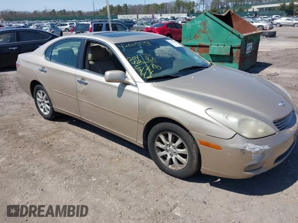 ✅ 2004 Lexus ES 350 • VIN: JTHBA30G345031061 • Lot: 42003939. Listed on IAAI with 204,422 mi. Free auction sales archive from the USA and detailed vehicle history report at DreamBid. Image 6.