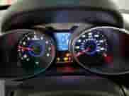 ✅ 2017 Hyundai Veloster Value Edition • VIN: KMHTC6AD3HU310121 • Лот: 84523455. Опубликован ранее на Copart с пробегом 87 258 миль. Бесплатный доступ к архиву аукционных продаж из США и подробный отчёт об истории автомобиля на DreamBid. Изображение 9.