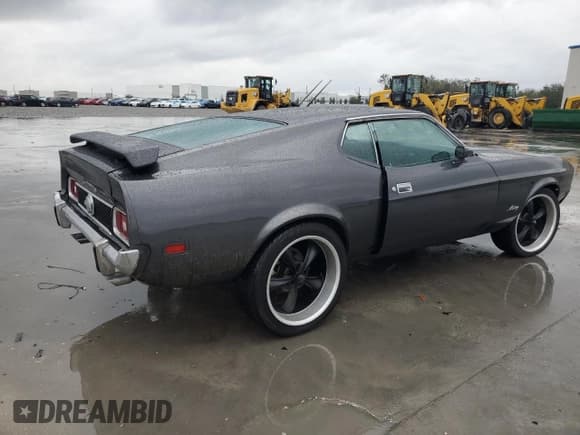 ✅ 1973 Ford Mustang • VIN: 0000003F02F112389 • Lot: 46846635. Listed on Copart with 48,983 mi. Free auction sales archive from the USA and detailed vehicle history report at DreamBid. Image 3.