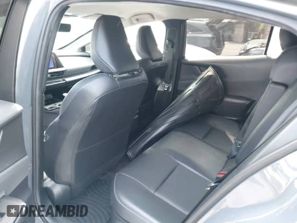 2023 Toyota Prius LE z VIN JTDACAAUXP3006206, wystawiony jako IAAI lot #42047362 z przebiegiem 36 206 mil mil oraz . Historia ofert i sprzedaży dostępna na DreamBid. Obrazek 21.