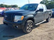 ✅ 2014 Ford F-150 XL • VIN: 1FTFX1EFXEFC81172 • Lot: 42947957. Wystawiony na IAAI z przebiegiem 293 149 mil. Bezpłatny archiwum sprzedaży aukcyjnych z USA i szczegółowy raport historii pojazdu na DreamBid. Zdjęcie 2.