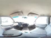 ✅ 1997 Ford Explorer Eddie Bauer • VIN: 1FMCU22XXVUD09705 • Lot: 55412575. Wystawiony na Copart z przebiegiem 356 444 mil. Bezpłatny archiwum sprzedaży aukcyjnych z USA i szczegółowy raport historii pojazdu na DreamBid. Zdjęcie 15.