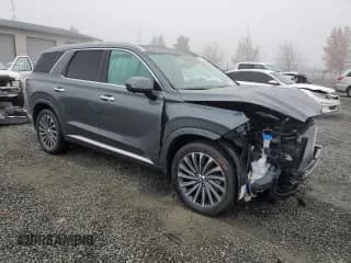 ✅ 2025 Hyundai Palisade Calligraphy • VIN: KM8R7DGE6SU817590 • Лот: 83217384. Опубликован ранее на Copart с пробегом 1 409 миль. Бесплатный доступ к архиву аукционных продаж из США и подробный отчёт об истории автомобиля на DreamBid. Изображение 4.