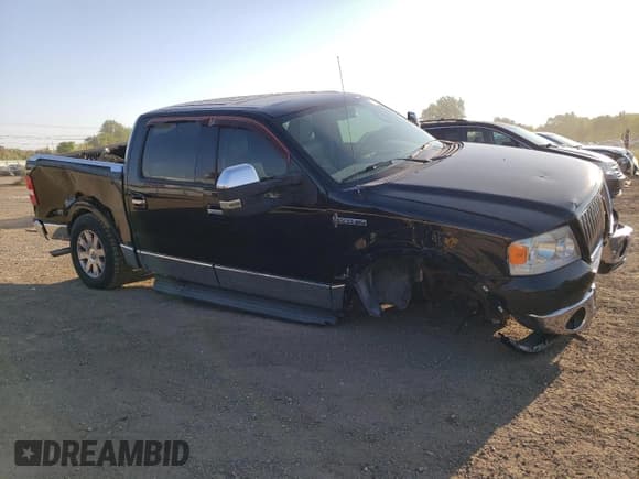 ✅ 2006 Lincoln Mark LT • VIN: 5LTPW18576FJ11246 • Lot: 71769914. Wystawiony na Copart z przebiegiem 165 800 mil. Bezpłatny archiwum sprzedaży aukcyjnych z USA i szczegółowy raport historii pojazdu na DreamBid. Zdjęcie 4.