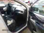 2019 Chevrolet Equinox LT z VIN 3GNAXKEV2KS608590, wystawiony jako IAAI lot #43260807 z przebiegiem 87 185 mil mil oraz . Historia ofert i sprzedaży dostępna na DreamBid. Obrazek 5.