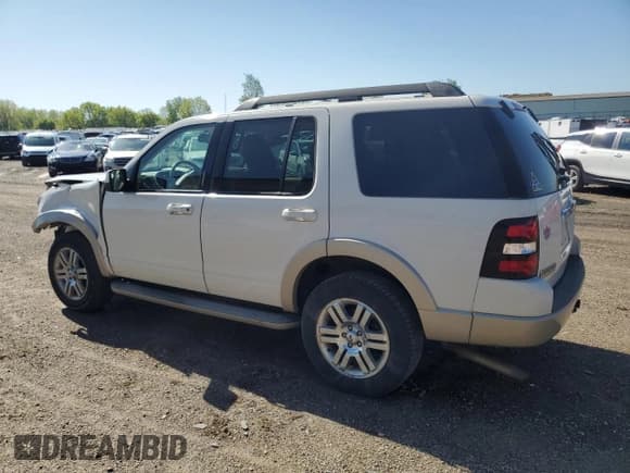 ✅ 2009 Ford Explorer Eddie Bauer • VIN: 1FMEU64E49UA08896 • Lot: 57346895. Wystawiony na Copart z przebiegiem 106 106 mil. Bezpłatny archiwum sprzedaży aukcyjnych z USA i szczegółowy raport historii pojazdu na DreamBid. Zdjęcie 2.