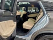 ✅ 2018 Mercedes-Benz GLE 63 S AMG • VIN: 4JGED7FB9JA099811 • Lot: 96269655. Wystawiony na Copart z przebiegiem 84 852 mil. Bezpłatny archiwum sprzedaży aukcyjnych z USA i szczegółowy raport historii pojazdu na DreamBid. Zdjęcie 6.