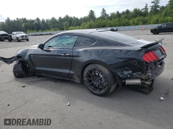 ✅ 2017 Ford Mustang Shelby GT350 • VIN: 1FA6P8JZ2H5525325 • Lot: 68075905. Wystawiony na Copart z przebiegiem 5 875 mil. Bezpłatny archiwum sprzedaży aukcyjnych z USA i szczegółowy raport historii pojazdu na DreamBid. Zdjęcie 2.