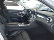 ✅ 2017 Mercedes-Benz C 300 • VIN: 55SWF4JB8HU220935 • Лот: 39645579. Опубликован ранее на IAAI с пробегом 37 338 миль. Бесплатный доступ к архиву аукционных продаж из США и подробный отчёт об истории автомобиля на DreamBid. Изображение 5.