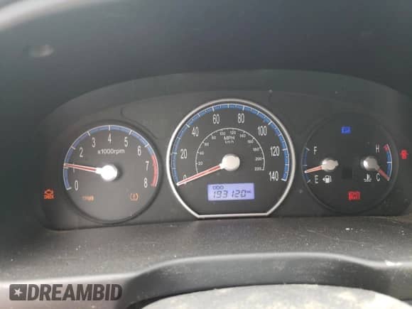 2009 Hyundai Santa Fe GLS с VIN 5NMSG13D39H230041, выставлен на аукционе Copart как лот 63861904 с пробегом 193 120 миль миль и Списание • Salvage title. История ставок и продаж доступна на DreamBid. Изображение 9.