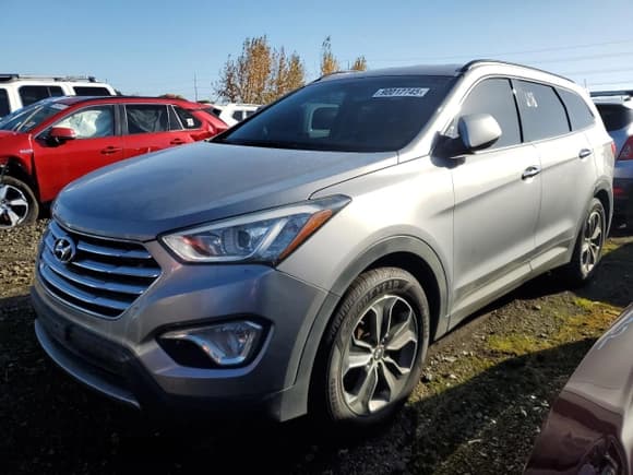 ✅ 2016 Hyundai Santa Fe SE • VIN: KM8SMDHF3GU157355 • Лот: 90012745. Опубликован ранее на Copart с пробегом 135 392 миль. Бесплатный доступ к архиву аукционных продаж из США и подробный отчёт об истории автомобиля на DreamBid. Изображение 1.