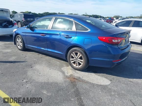 ✅ 2015 Hyundai Sonata SE • VIN: 5NPE24AF2FH242679 • Лот: 43673783. Опубликован ранее на IAAI с пробегом 113 224 миль. Бесплатный доступ к архиву аукционных продаж из США и подробный отчёт об истории автомобиля на DreamBid. Изображение 3.