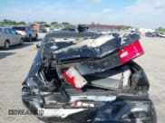 ✅ 2000 Lexus LS 400 • VIN: JT8BH28F7Y0176656 • Lot: 41749180. Wystawiony na IAAI z przebiegiem 213 773 mil. Bezpłatny archiwum sprzedaży aukcyjnych z USA i szczegółowy raport historii pojazdu na DreamBid. Zdjęcie 6.