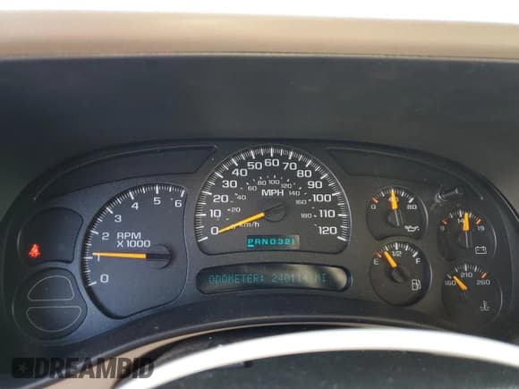 ✅ 2005 Chevrolet Suburban LT • VIN: 3GNFK16Z25G275914 • Лот: 89099315. Опубликован ранее на Copart с пробегом 240 114 миль. Бесплатный доступ к архиву аукционных продаж из США и подробный отчёт об истории автомобиля на DreamBid. Изображение 9.