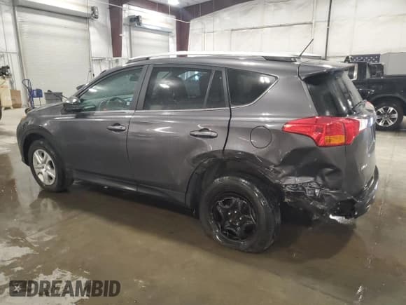 ✅ 2015 Toyota RAV4 LE • VIN: 2T3BFREV0FW336574 • Lot: 82548955. Listed on Copart with 102,072 mi. Free auction sales archive from the USA and detailed vehicle history report at DreamBid. Image 2.