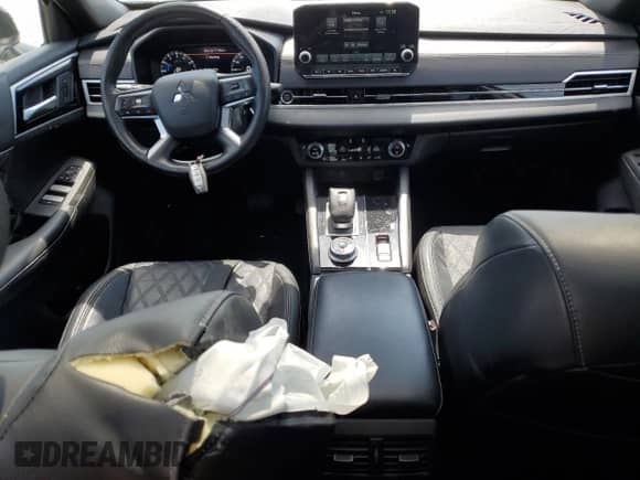 2023 Mitsubishi Outlander SEL с VIN JA4J3VA8XPZ043032, выставлен на аукционе Copart как лот 63554945 с пробегом 43 831 миль миль и Списание • Salvage title. История ставок и продаж доступна на DreamBid. Изображение 8.