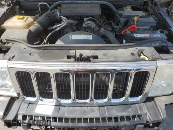 ✅ 2009 Jeep Commander Sport • VIN: 1J8HG48K39C501268 • Lot: 64312325. Listed on Copart with 184,794 mi. Free auction sales archive from the USA and detailed vehicle history report at DreamBid. Image 12.