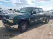 2003 Chevrolet Silverado 1500 LS с VIN 2GCEK19T731102777, выставлен на аукционе IAAI как лот 43488527 с пробегом 112 425 миль миль и . История ставок и продаж доступна на DreamBid. Изображение 2.